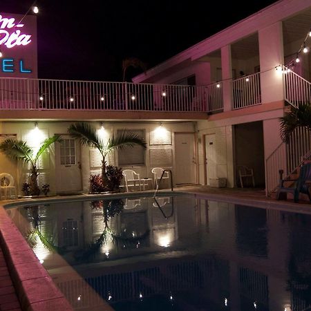 Sta N Pla Motel Clearwater Beach Exterior photo